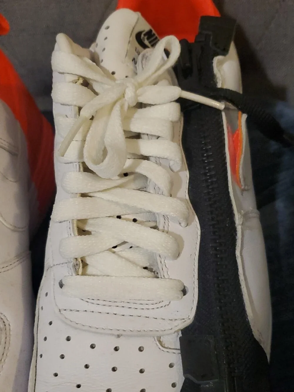 Nike Air Lunar Force Men’s White Sneakers with Orange Detail and Black Zipper